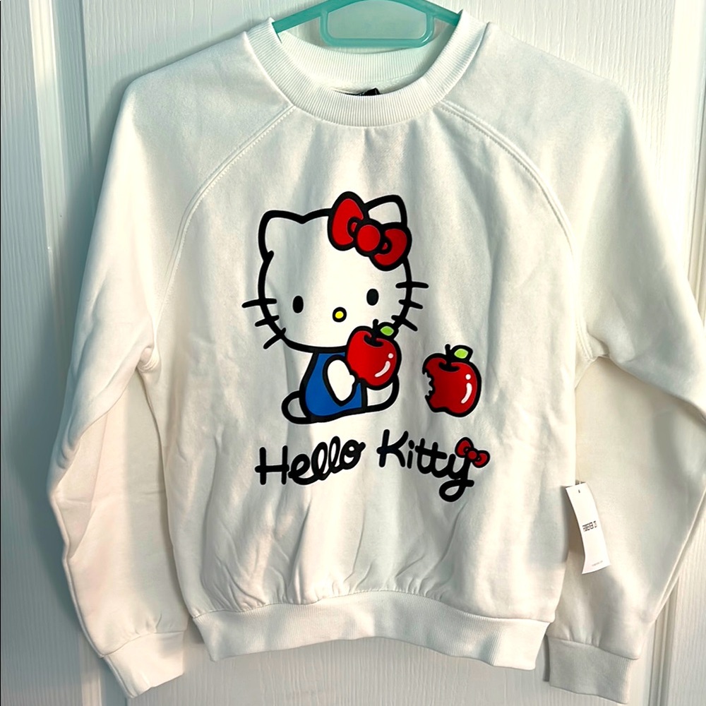 NWT Hello Kitty Apple Graphic Pullover - White - Woman’s Size Small - Picture 3 of 6